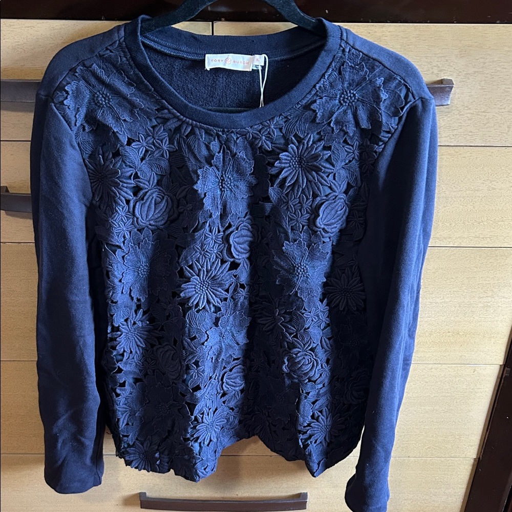 Tory Burch Navy Floral Embroidered Blouse size extra large.